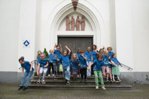 Kinderchor beim Auftritt